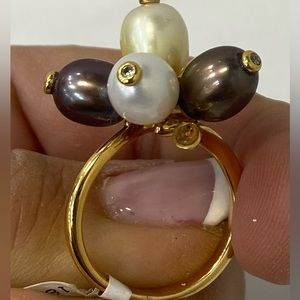 18K Yellow Gold Pearl and Diamond Ring Size 7.5